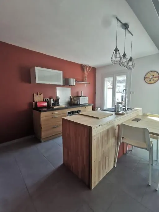 Millerand Maison Climatisation 3 Chambres Jardin Et Stationnement Proche Intra Muros Avignon Holiday home