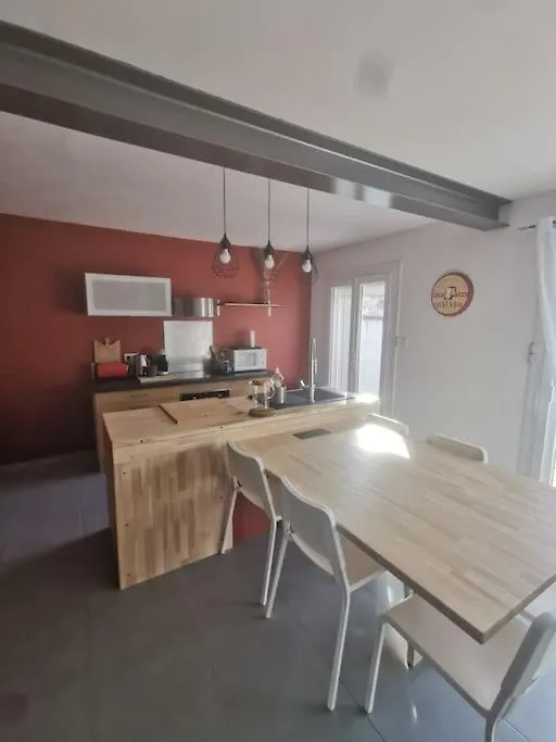 Holiday home Millerand Maison Climatisation 3 Chambres Jardin Et Stationnement Proche Intra Muros Avignon France