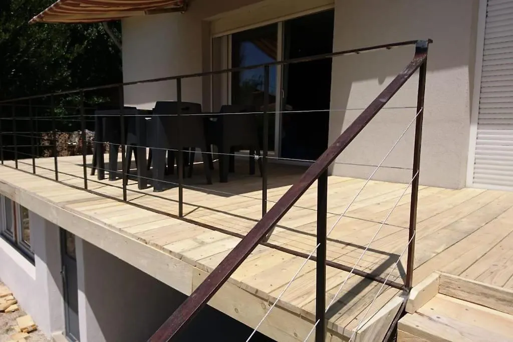 Holiday home Millerand Maison Climatisation 3 Chambres Jardin Et Stationnement Proche Intra Muros Avignon