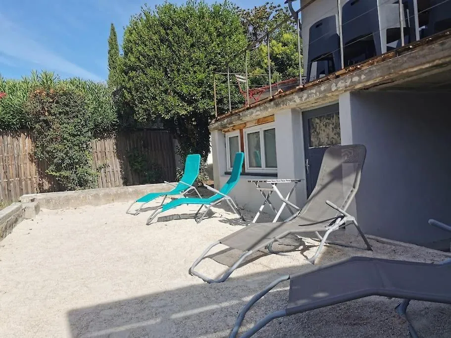 Millerand Maison Climatisation 3 Chambres Jardin Et Stationnement Proche Intra Muros Avignon