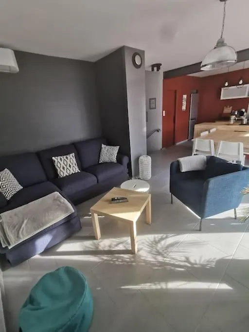 Holiday home Millerand Maison Climatisation 3 Chambres Jardin Et Stationnement Proche Intra Muros Avignon