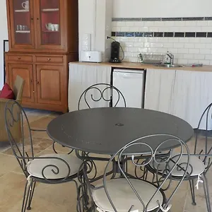 Domaine De Rochegude Hébergement de vacances