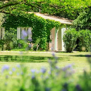 Les Du Domaine De Rhodes Hébergement de vacances